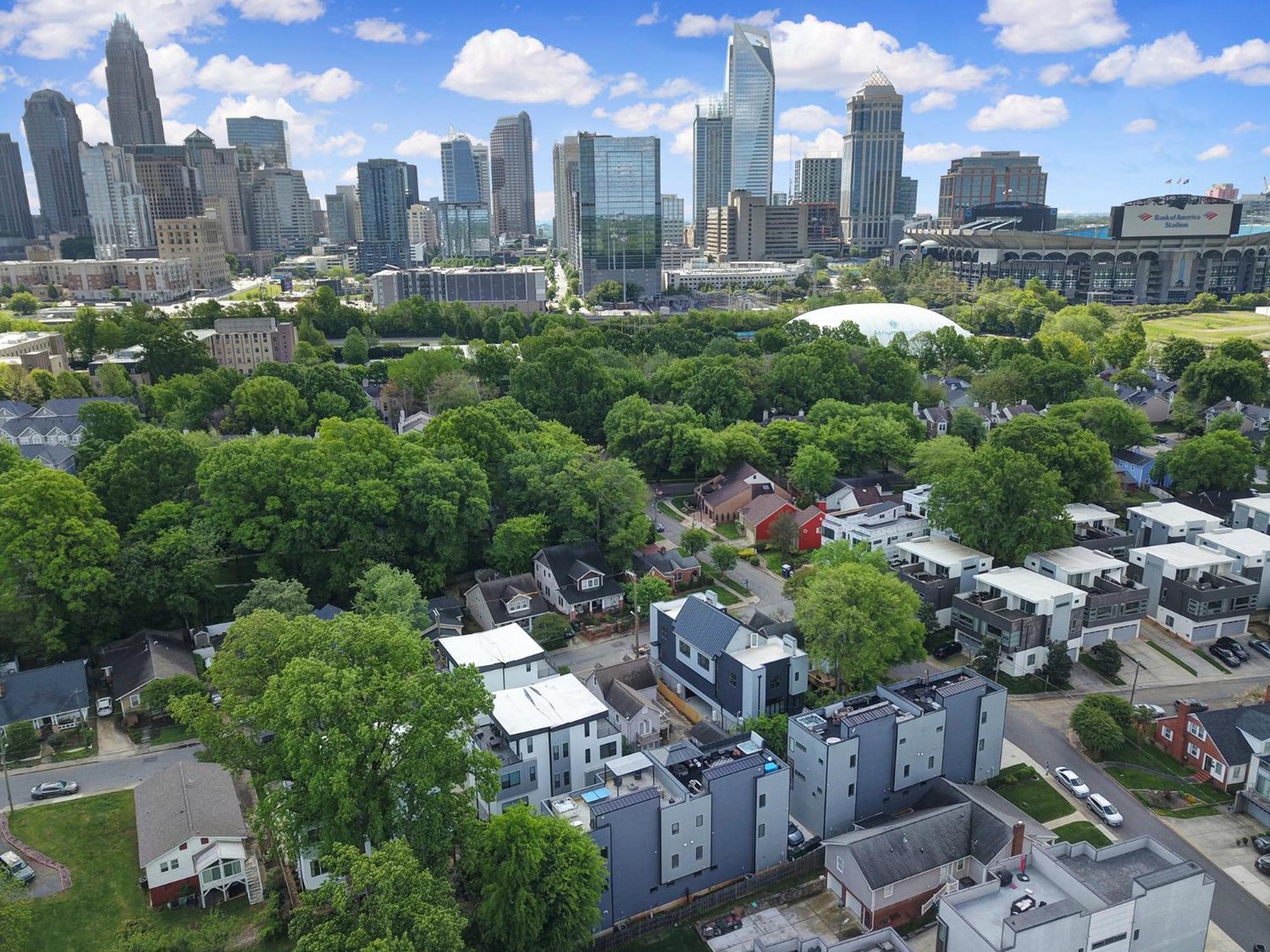 906 Westbrook B City Views Rooftop Hot Tub And Short Walk To Stadium Charlotte Exterior photo